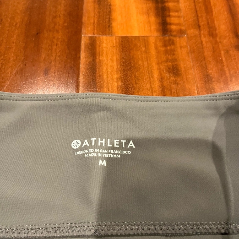 Athleta Leggings Zip Pocket Taupe Gray Pants Slim Fit Thicker Stretch Medium‎ - Picture 2 of 8